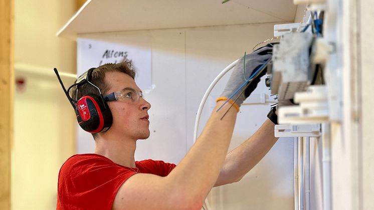 Alfons Lundquist, klar för att tävla om SM-guldet för installationselektriker på Yrkes-SM 2024.