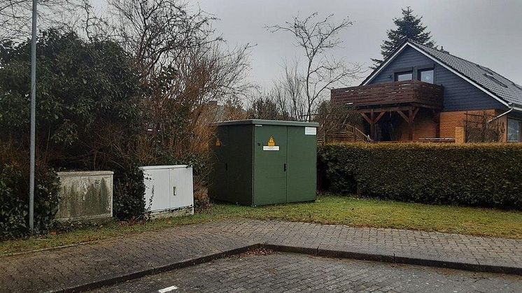 Das Foto zeigt die alte Station Steenklippen in der Gemeinde Wacken. Foto: SH Netz