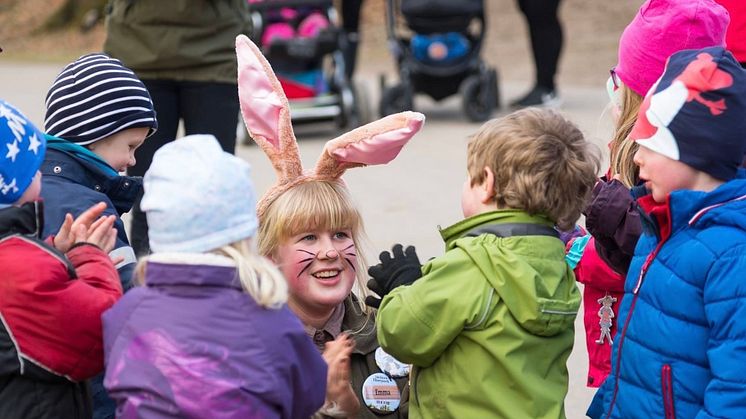 På lördag den 23 mars öppnar Skånes Djurpark för en ny säsong och rekryteringen av 150 säsongsmedarbetare är klar. ”Äventyrarna” står redo att öppna portarna för ”Påskaparty” i parken.