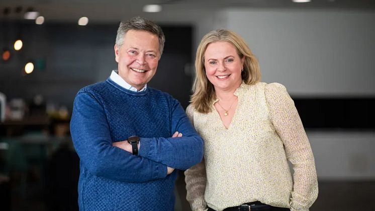 Portrait of Christian N. Madsen and Tove Borchgrevink. 