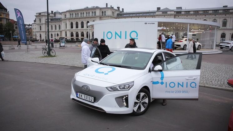 Generation IONIQ Tour 216