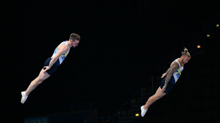 VM-semifinal i synkron trampolin för Oscar Smith (TK Levo) och Jonas Nordfors (Upplands Väsby GK)