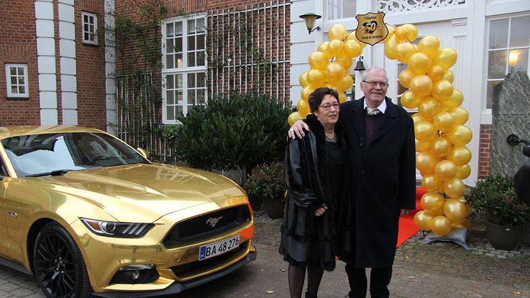 Mustang er med til at skabe minder - Ford overrasker guldbryllupspar