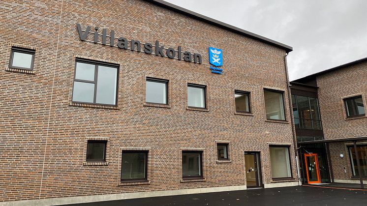 Villanskolan, exteriör