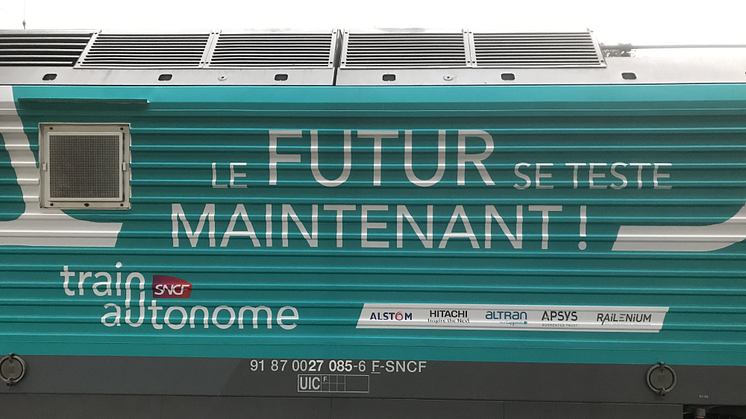 SNCF et ses partenaires font circuler le premier train semi-autonome sur le réseau ferré national