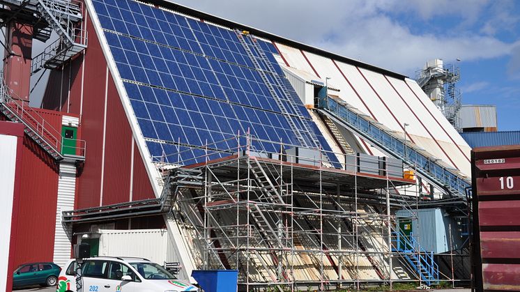 Eskilstuna Energi och Miljö visar upp klimatsmart elproduktion med solceller