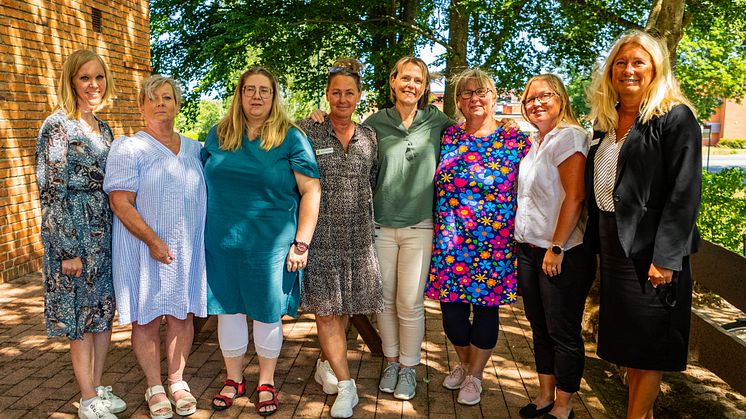 Från vänster: Anna Björnlund, enhetschef på Högalidshemmet, Birgitta Hardarsson, stjärninstruktör på Högalidshemmet, Kristina Agerius, stjärninstruktör på Högalidshemmet, Jessika Holmqvist, enhetschef Hemgården, Petra Tillgren, stjärninstruktör på He