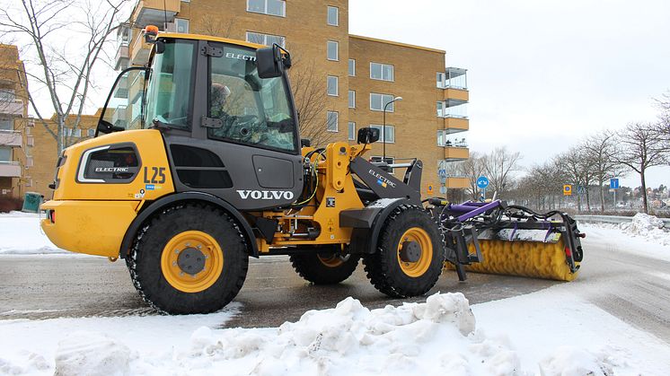 Stockholms stad testar eldriven Volvo hjullastare