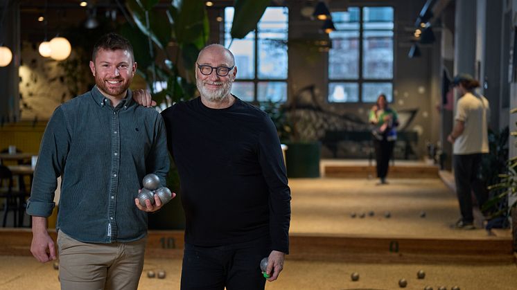 Henrik Kruse och Alec Feakes på Boulebar Liljeholmen i Stockholm.