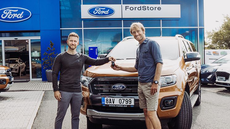 Jakub Vágner opět zvolil Ford Ranger. Nově jezdí modelem Wildtrak s motorem 2.0 EcoBlue Bi-Turbo