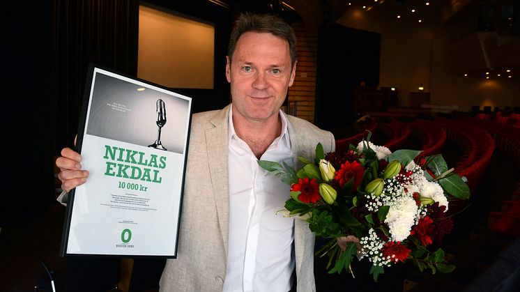 Niklas Ekdal vann i år Suicide Zeros Pris för bästa rapportering om självmord
