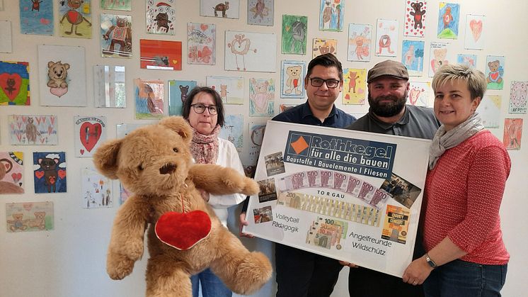 Gemeinsam stark für Bärenherz: Rothkegel Baufachhandel und lokale Gemeinschaft sammeln 6.666 Euro für Kinderhospiz