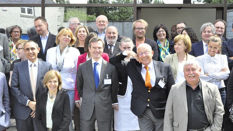 A light-hearted moment as members of Eurofound’s Governing Board prepare for a group photograph during the Groups meeting, which took place on 5–6 July.