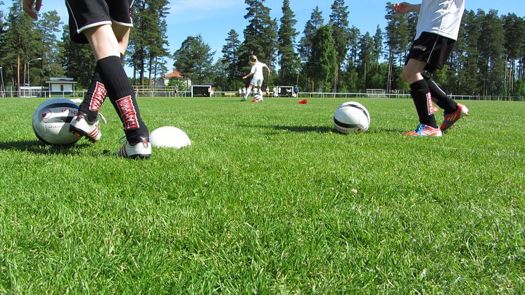 Fotbollsungdomar får lära om barns rättigheter