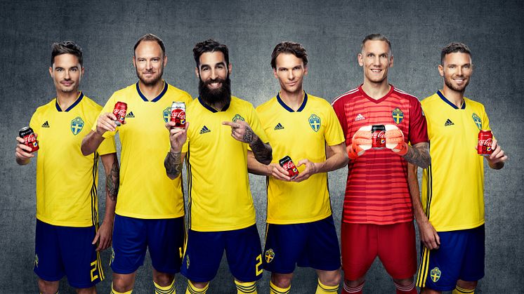 Svenska landslagsspelare illustreras på Coca-Colas burkar 