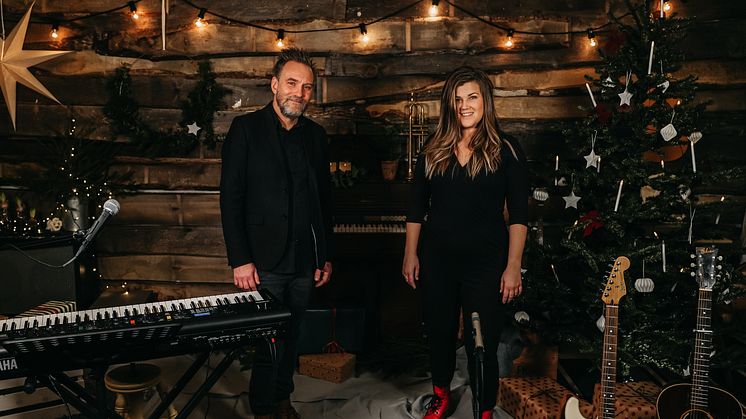 Michael Jeff Johnson och Terese Fredenwall var två av artisterna som 2020 gjorde en digital julkonsert tillsammans med Erikshjälpen.