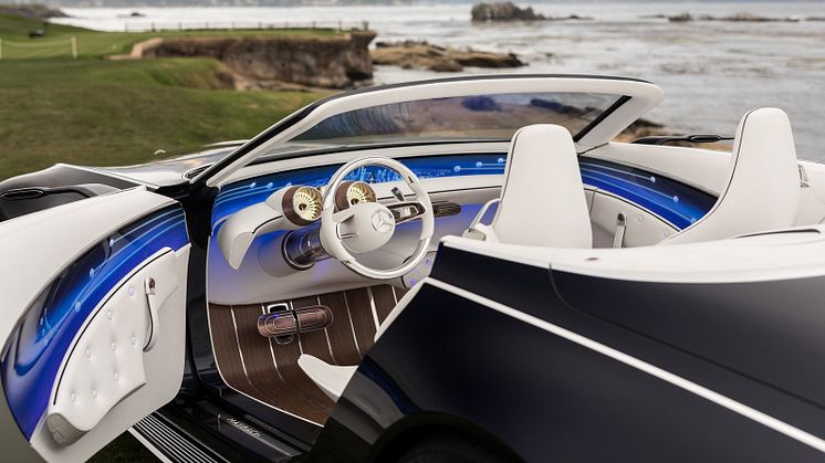 Den eldrivna konceptbilen Vision Mercedes-Maybach 6 Cabriolet visas i Visby under Almedalsveckan