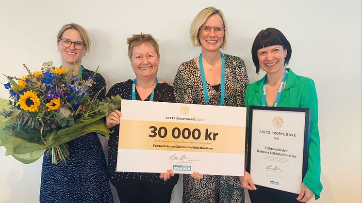Eva Östling verksamhetschef, Ann-Sofie Ohlson kliniksamordnare, Maria Bigenius och Jessica Friberg som var på plats på Münchenbryggeriet i Stockholm för att ta emot utmärkelsen.