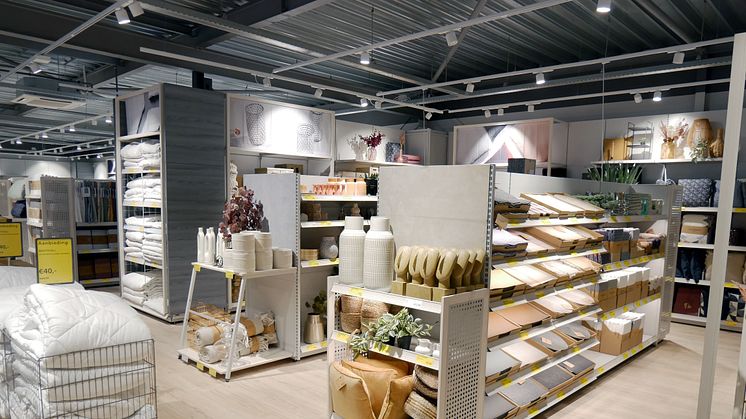 Winkel JYSK in Beuningen feestelijk geopend