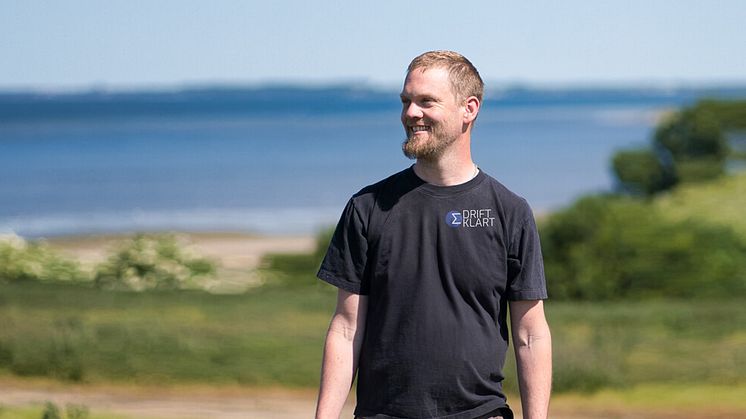 Vi välkomnar Robert Hansson, en driven underhållsingenjör som övervinner motgångar och inspirerar.