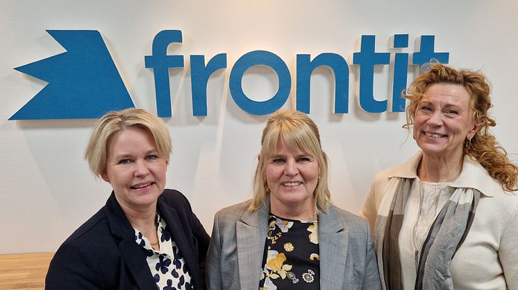 Madelene Bolling, vd Propia tillsammans med Anneli Angeling, koncern-vd Frontit och Margareta Brauns, vd Frontit Öst