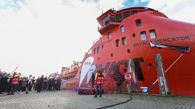 'Esvagt Mercator' blev døbt 1. december 2017 i Oostende, Belgien af gudmor Stine Würtz Jepsen.