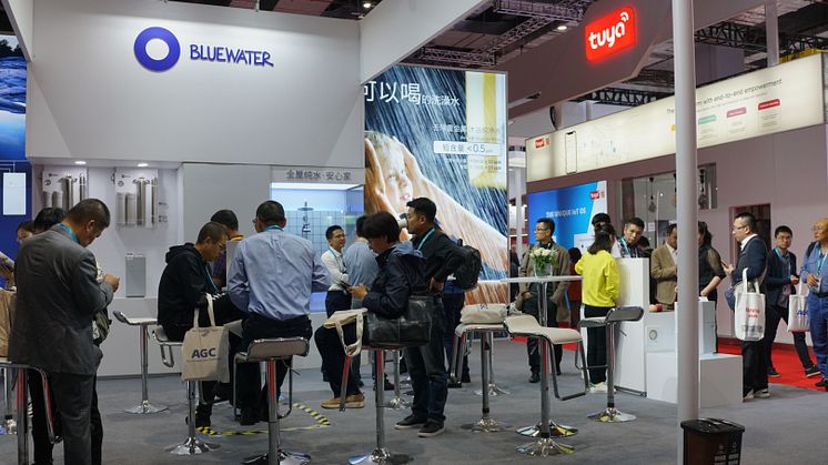 Bluewater booth showcases the company's water purifiers at CIIE expo in Shanghai