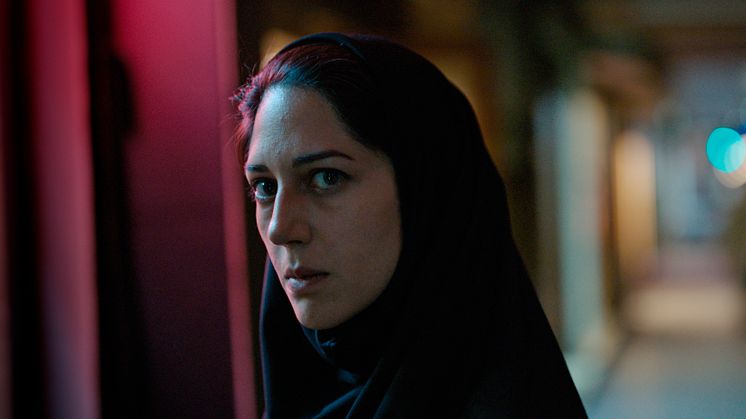 Den iranske skuespiller Zar Amir Ebrahimi vandt De Gyldne Palmer for sin hovedrolle i Holy Spider i Cannes 2022.
