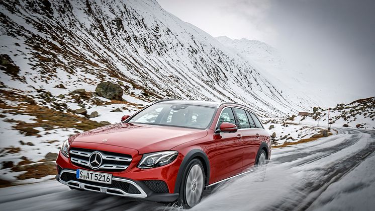 Försäljningen av Mercedes-Benz ökade med 15% i Sverige under 2017.
