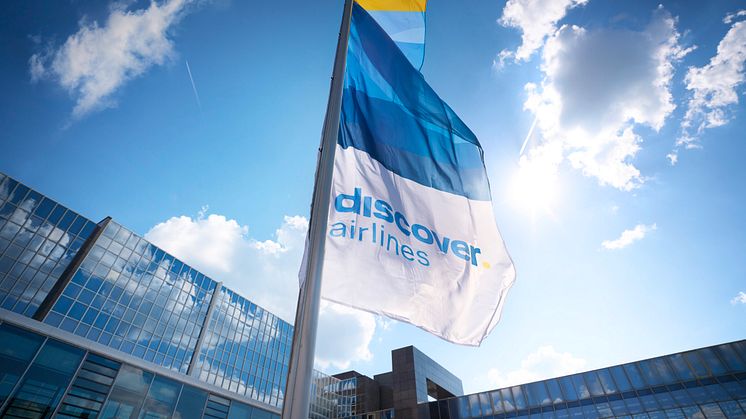 Discover Airlines Flagge am Flughafen Frankfurt