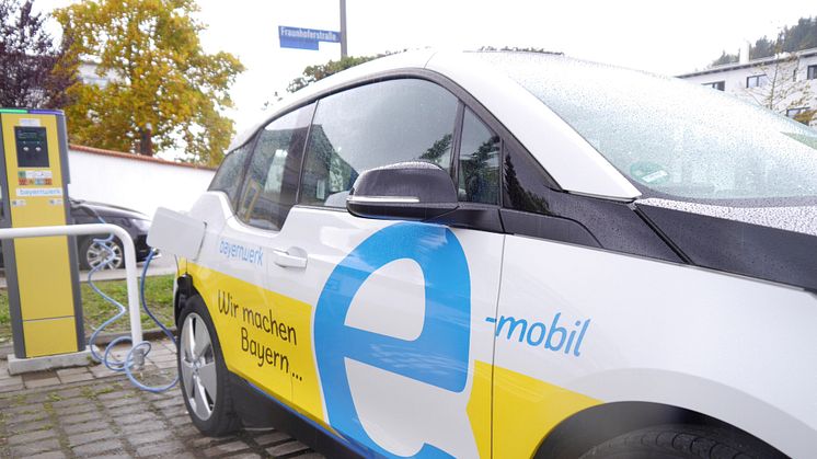 E-Mobilität am Bayernwerk Netzcenter Penzberg - Ladesäulen und Dienstleistungen