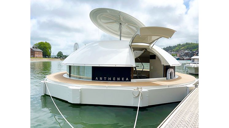 Anthénea Floating Eco-Luxury Suite