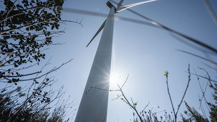 <span>Totalt ska 25 vindkraftverk uppföras i SR Energys nya Vindpark Horshaga i Kronobergs län. Ramirent blir en del i projektet. </span>
