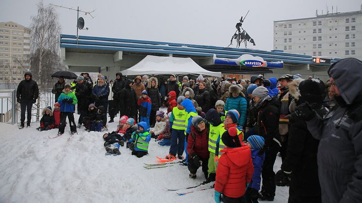 Folkefest da T-banen kom tilbake til Østensjøbanen