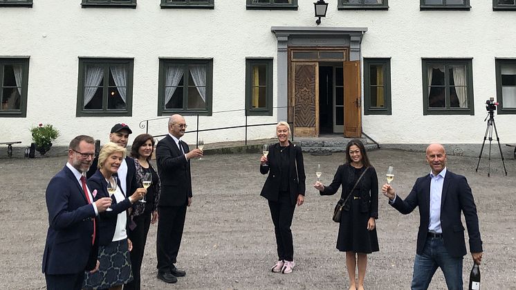 Champagne at Hallbars Sustainability Reports exhibition launch, Alfred Nobel House, Karlskoga, Sweden (Photo Ewa Hector Agorelius)