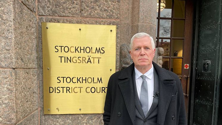 Swedish lawyer sues Facebook