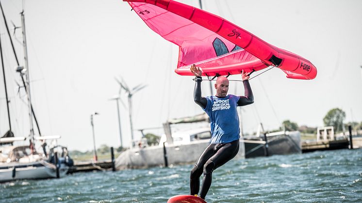 Fehmarns Wingsurfer Malte Krummradt, Foto: Daniel Pankoke