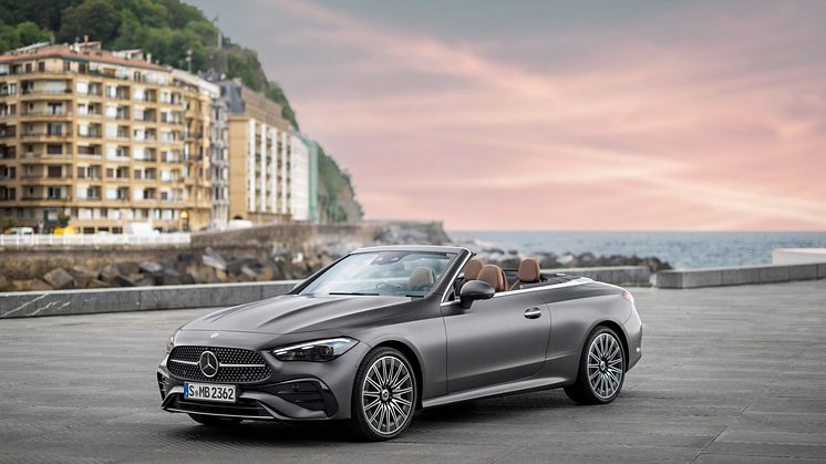 Nu är det premiär för helt nya Mercedes-Benz CLE cabriolet.