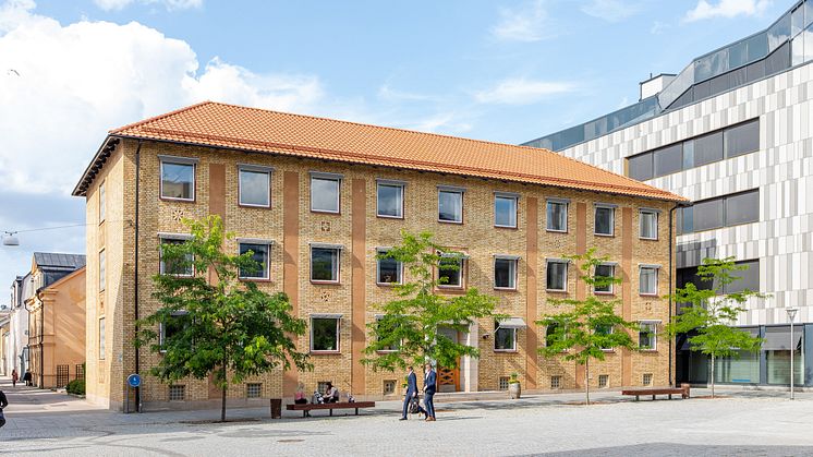 Mästargasellföretaget Xeamit flyttar in i det gamla polishuset på Farbror Melins torg i Linköping.