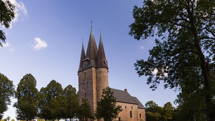 Husaby kyrka