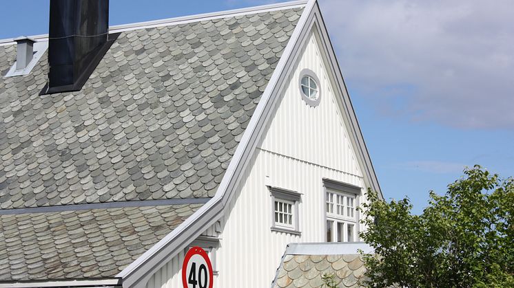 Gjensidige reparerer både små og store feil som ikke er nevnt i tilstandsrapporten. Tilstandsgarantien stiller ikke krav om at mangelen må være vesentlig.