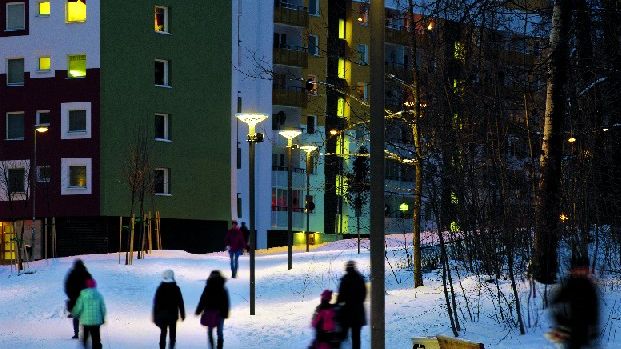 Ett exempel på ett ljusprojekt med fokus på trygghet: Albyparken i Botkyrka kommun. Ljusdesignföretaget Olsson & Linder arbetade bl.a. med en testpanel bestående av unga tjejer från området  - med trygghet i fokus.