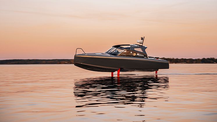 Candela C-8 has been nominated for the prestigious European Powerboat Award in the “Electric” category.