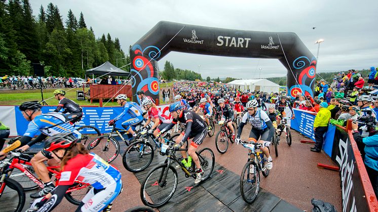 Johan Landström and Hildegunn Gjertrud Hovdenak won CykelVasan 2014 