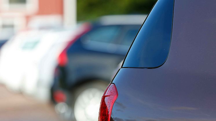 Nytt försäljningsrekord för begagnade bilar  – utbudet kan inte möta efterfrågan