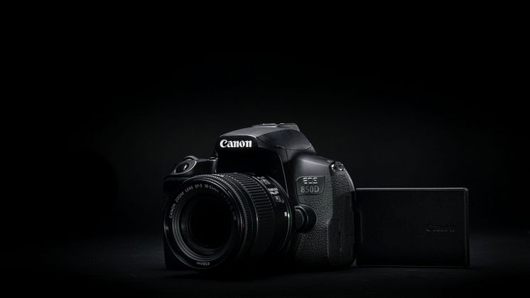 Ensiesittelyssä kevyt Canon EOS 850D -järjestelmäkamera, joka tarjoaa kuvaamiseen helppoutta, monipuolisuutta ja laajennettavuutta