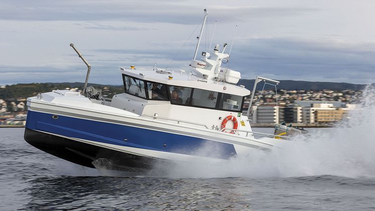 Foto Åkerblå AS: «Labridae» er 40 fots arbeidsbåt på plass i Sandnessjøe.