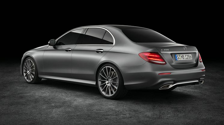 Mercedes starter nu salget af den nye E-Klasse, en af mærkets mest ikoniske modeller