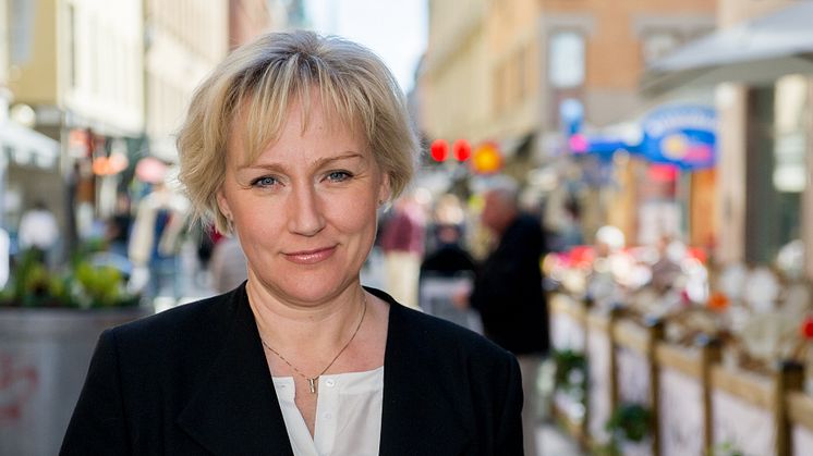 Minister bevittnar avsiktsförklaring på Högskolan