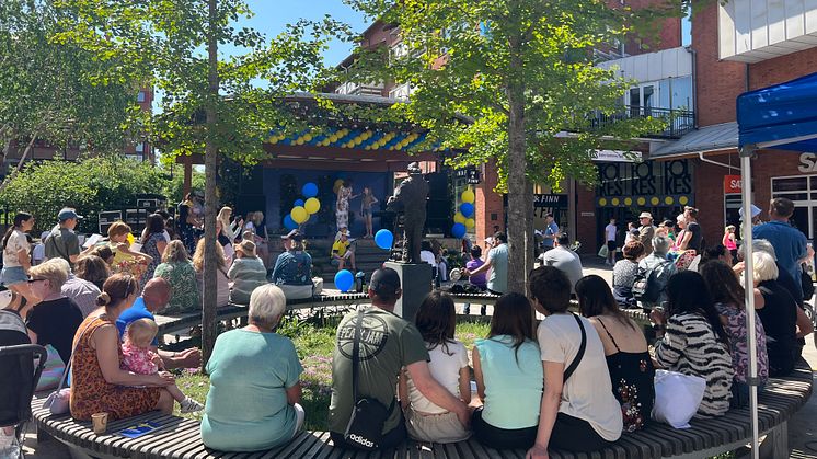 Kom och fira Sveriges nationaldag i Huddinge Centrum